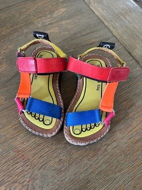 Pied Rougia Paris - Kids Multicolor Strappy Sandals - Red, Orange & Blue